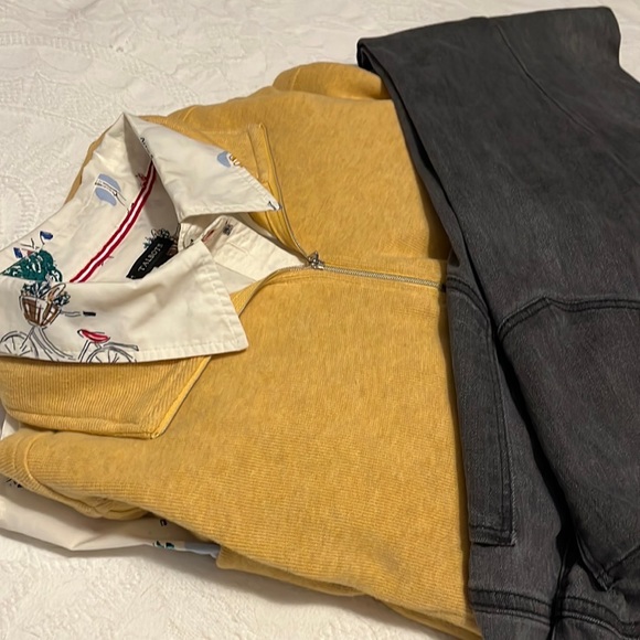 Orvis yellow cotton half zip pullover size large - Picture 8 of 9